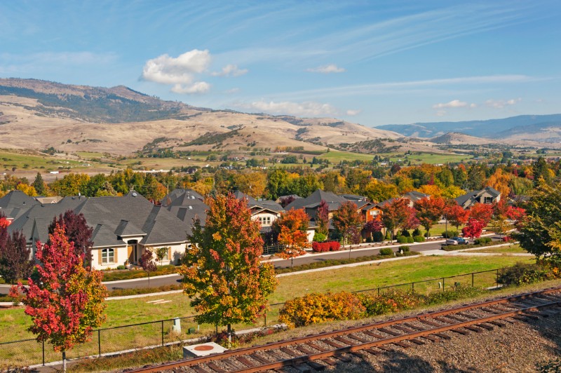 ashland oregon real estate